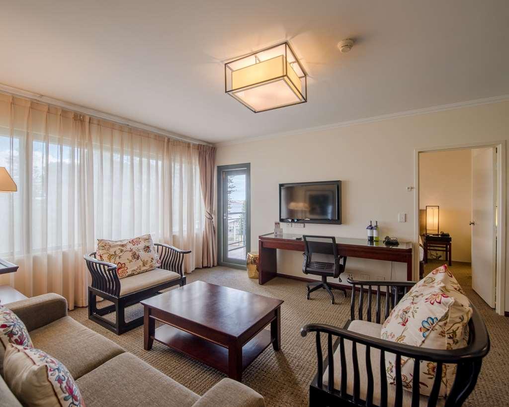 Pagoda Resort & Spa Perth Room photo